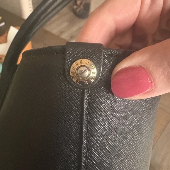 Henri Bendel Black Structured Leather Tote - Picture 9 of 13